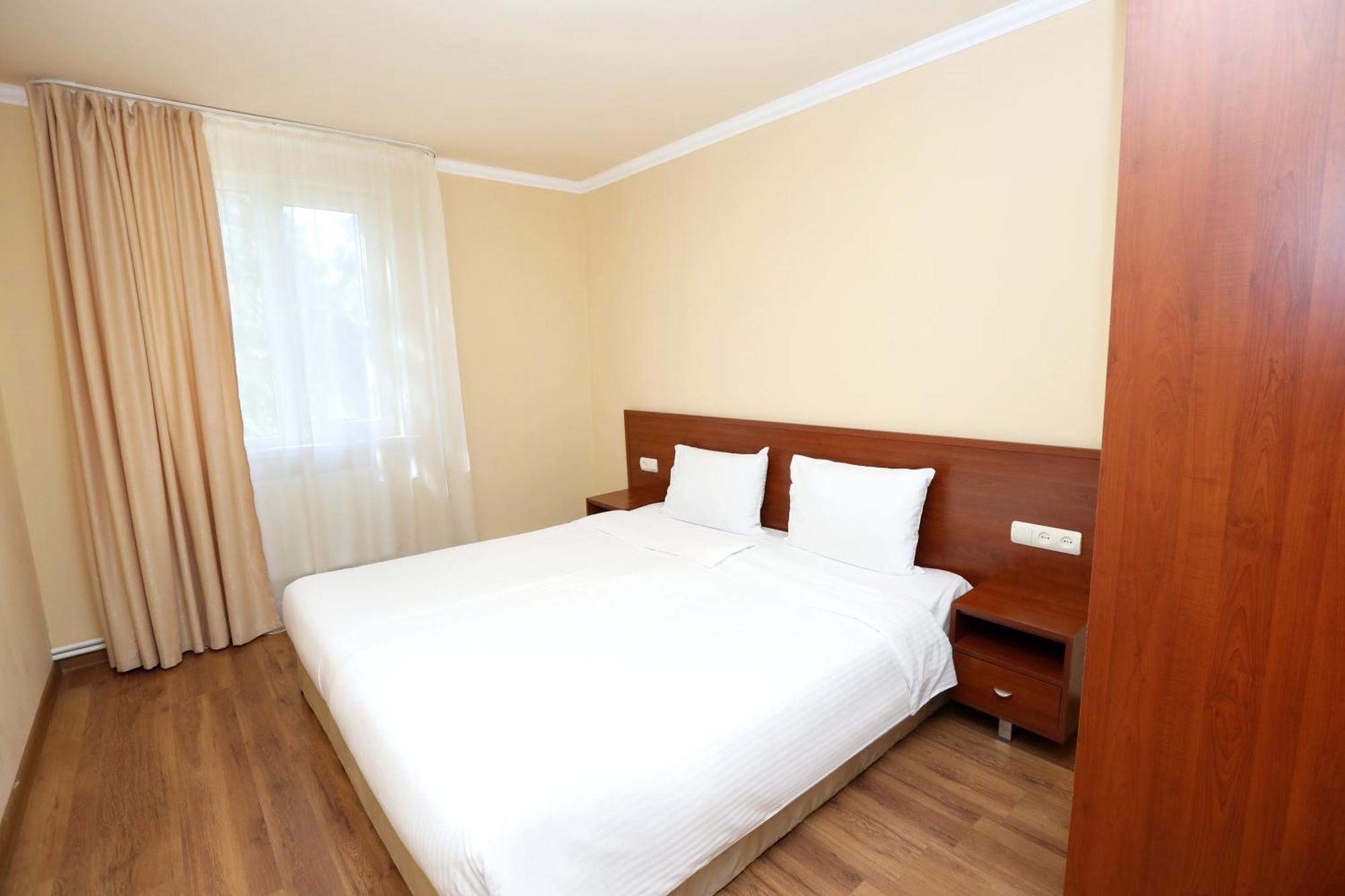Park Resort אגווראן מראה חיצוני תמונה